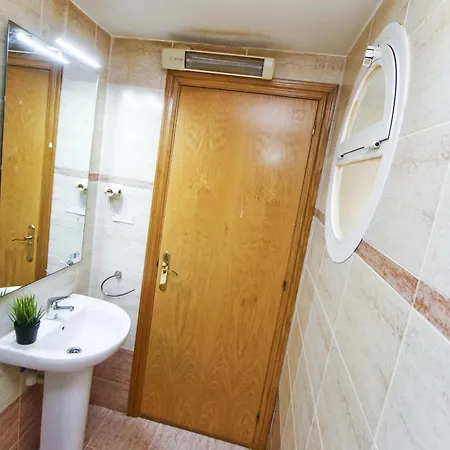 Golden Pineda Complex 3 *