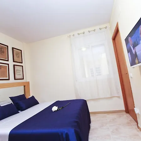 Golden Pineda Complex 3 * Salou