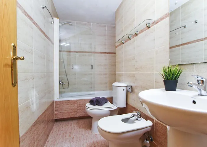 Golden Pineda Complex 3 Apartment