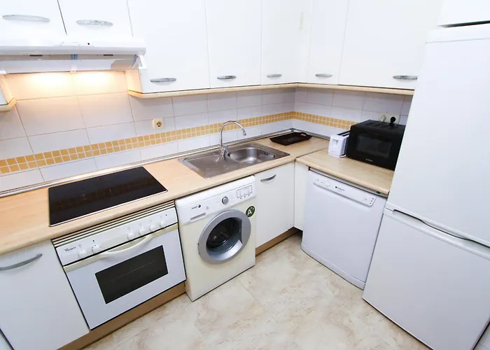 Golden Pineda Complex 3 Apartment Salou