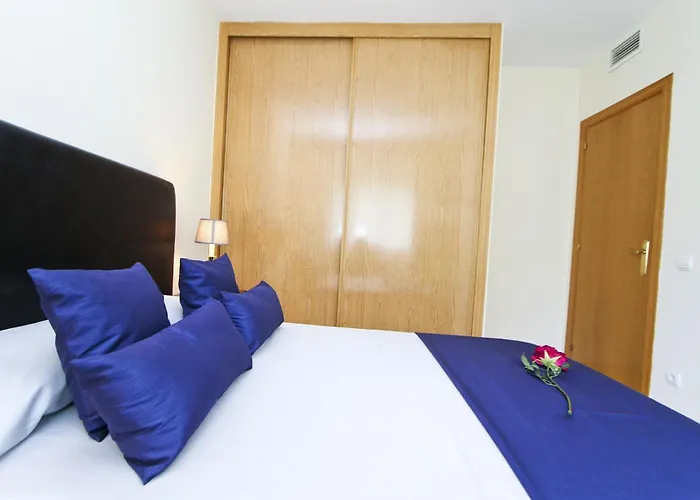 Apartment Golden Pineda Complex 3