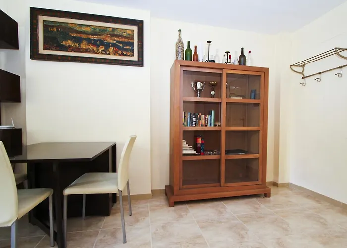 Golden Pineda Complex 3 Apartment