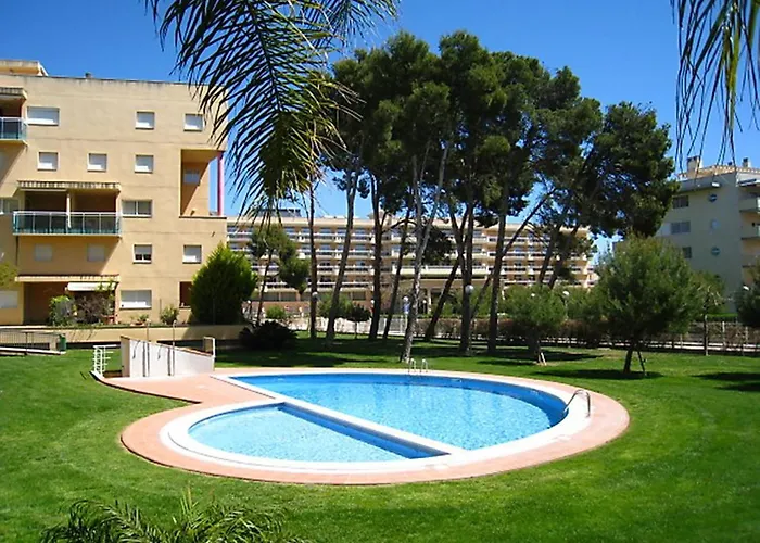 Golden Pineda Complex 3