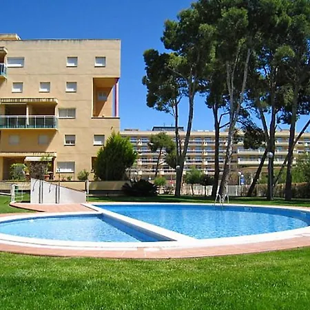 Golden Pineda Complex 3 Apartment Salou